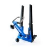 Pied De Dévoilage Roue Vélo Professionnel Park Tool TS-2.3 2 Pied De Dévoilage Roue Vélo Professionnel Park Tool TS-2.3 -Magasin De Sport De Vélo pied centrage TS23