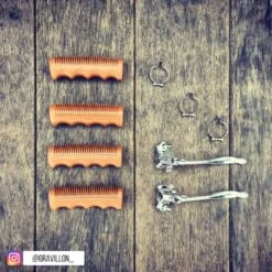 Poignées De Frein Vélo Classique Acier - La Paire -Magasin De Sport De Vélo poignees vintage velo gravillon 8a8dbd61 5baf 496f 80c5 a038fc81faa7